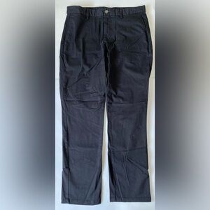 Old Navy Straight Bult-In-Flex Chino Pants Black 33x32